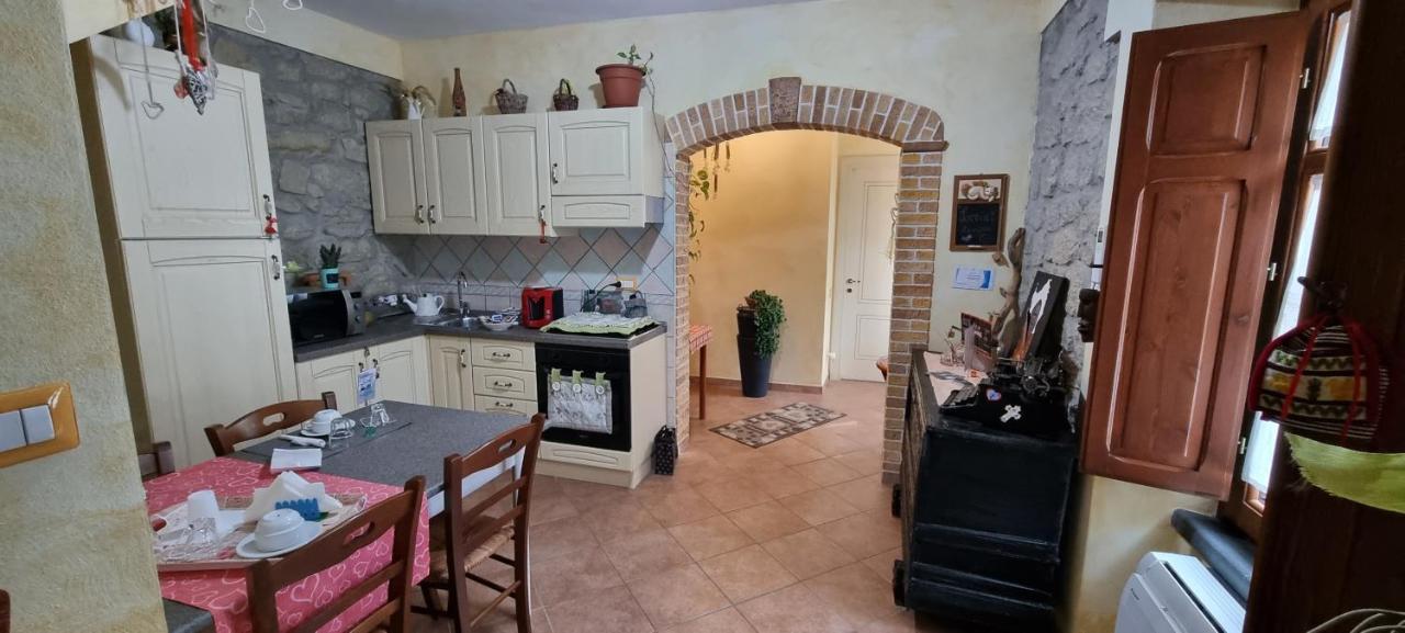 B&B Martina Senorbi Extérieur photo
